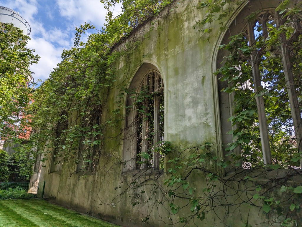 Discovering London’s (Not-So-Hidden)&nbsp;Churches